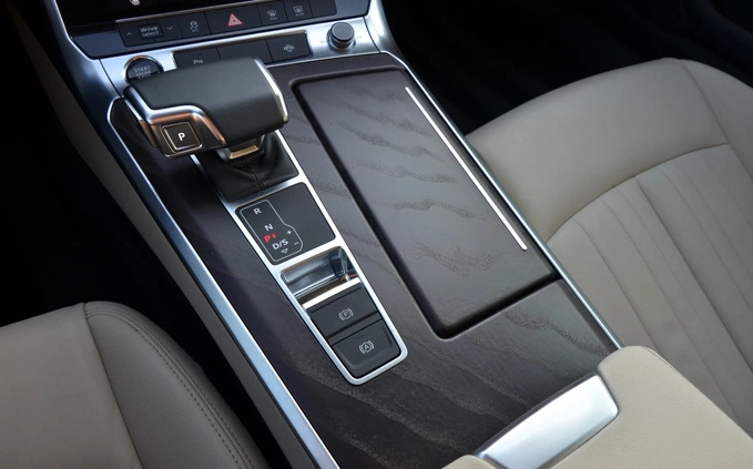 Audi A6 cena 129999 przebieg: 179000, rok produkcji 2021 z Żarów małe 781
